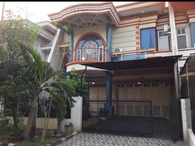 Jual Rumah 2 lantai di perumahan Mega Kebon Jeruk Jakarta Barat