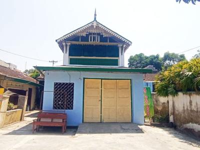 Ruang Usaha dekat Monumen 45 di Jebres Surakarta (MY)