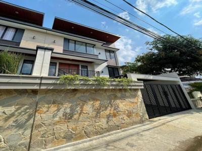 Rumah Dengan Desain Modern di Kalibata Jakarta Selatan