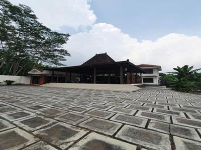 Rumah dg Joglo Berlahan Luas di Jl. Turi km.3, Sleman - DI.Yogyakarta.