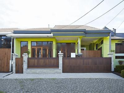 Rumah di Permata Pamulang Tangerang Hanya Selangkah Ke Puskesmas J16368