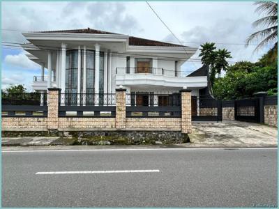 Rumah Dijual Super Mewah Tata Ruang Besar Jalan Kaliurang Km 14