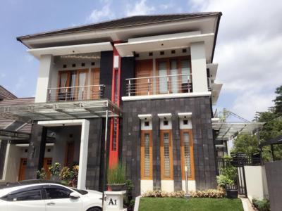 Rumah Mewah Dalam Perumahan Jl Kaliurang Km 9 Dekat Kampus UGM Yogyaka