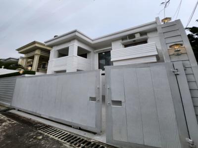 Rumah Mewah Dengan Model Elegant Ciganjur Jakarta Selatan