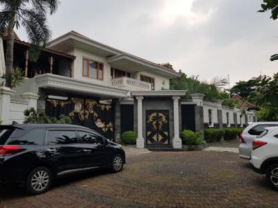 Rumah mewah, rapih harus cepat terjual di moderland Tangerang, harga BU