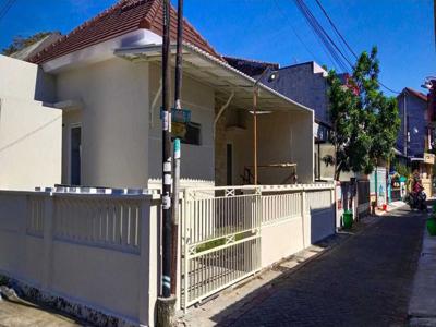 RUMAH POJOK SIAP HUNI SAWOJAJAR