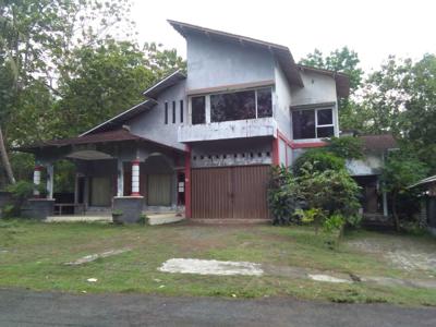 RUMAH SIAP HUNI 2 LANTAI, TANAH LUAS DEKAT KOTA WATES & KAMPUS UNY. JK10452