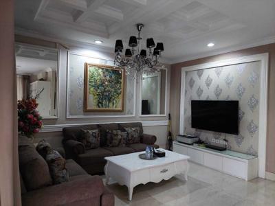 Townhouse Patal Senayan Residence 3 Lantai Furnished For Sale