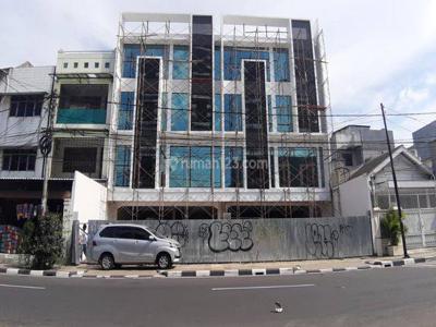 Gedung Office 4lantai Strategis Ready Dengan 2 Muka @Jatinegara Barat