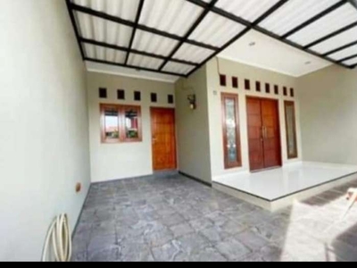 D Jual Rumah d Komplek Abadi Duren Sawit Jak Tim