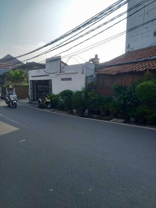 Dijual cepat rumah hook cocok untuk usaha di jalan panjang,Sukabumi