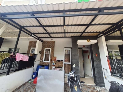 Dijual cepat
Rumah 2 lantai di Taman surya 5, kalideres, jakarta barat