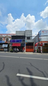 Dijual Murah, Ruko Strategis 2.5 Lt di Poros Jl. MT. Haryono, Malang