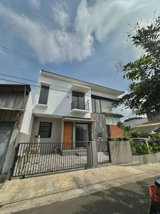 Dijual Rumah Hook Baru Minimalis BSD 2 Lantai Tangerang Selatan