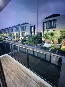 Dijual Rumah Zora BSD Siap Huni Semi Furnisned Hak Milik