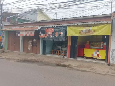 Dijual tempat usaha kotrakan + 4 kios pinggir jalan di jakasampurna