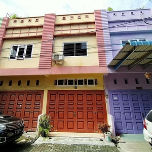 Dijual Townhouse 2 Lantai di Komplek Flora Kuning Mas Daerah Katamso