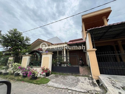 DIJUAL VILLA JALAN SETIA BUDI KOMPLEK TAMAN SETIA BUDI INDAH I (Elvia)