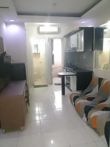 Disewa Apartemen Gading Nias - T. Emerald, 2 BR, Full Furnish, Bagus