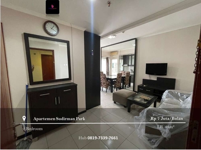 Disewakan Apartement Sudirman Park 2 BR Full Furnished Lantai Sedang