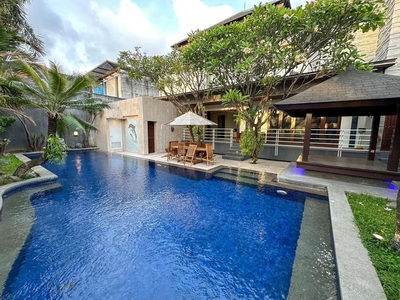 Disewakan/dijual rumah villa gatsu dekat kerobokan seminyak