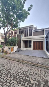 DISEWAKAN Rumah 2 Lantai di Cluster Mayfield, Greenwich Park - BSD