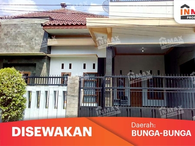 Disewakan Rumah 3 Kamar 2 Lantai Tapak Liman Malang, Semi Furnished