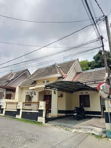 Disewakan Rumah Minimalis Dalam Perumahan Area Jl Godean Ringroad