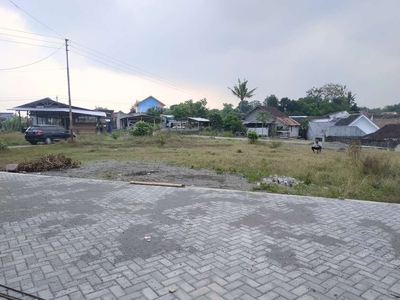 Free Notaris; Tanah Dijual tengah perumahan Purwomartani Sleman