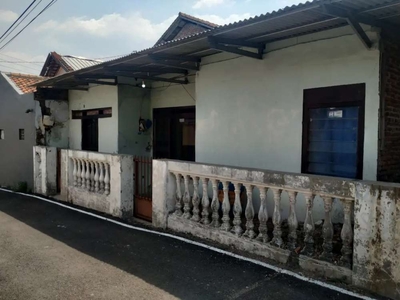 Gergaji II Mugasari Belakang KOMPAS Tanah bonus Rumah Lt 115m2 Hm