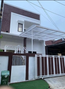 Jual Rumah 2 Lantai Siap Huni di Jatiasih Bekasi