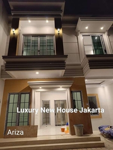 Luxury New House Jagakarsa Jakarta Selatan
