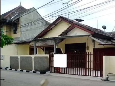 MURAH BANGET !! Rumah megah di Galaxy