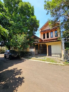 MURAH!!! di jual butuh cepat rumah di pajaraya lt 340 harga 1,8m