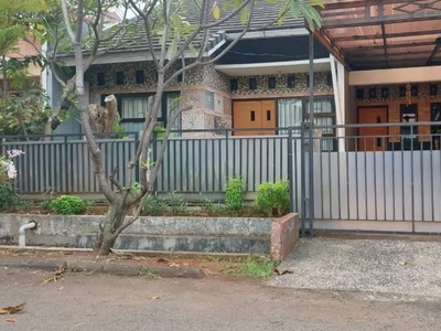 Rumah Bintaro Permai Jakarta Selatan strategis dan murah