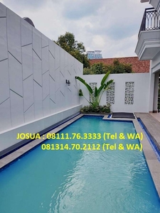 Rumah Brawijaya, Kebayoran Baru: 3 Lt, LT 450 m2, New, Swimming Pool