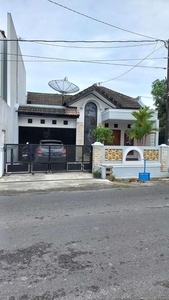 Rumah Cantik Strategis dekat Pasar Stan Maguwoharjo