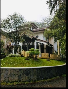 Rumah di Taman Tirta Golf BSD City Furnished Mewah Nyaman Asri Elegan