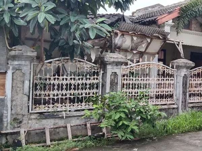 Rumah dijual lokasi di vila Japos Tangerang selatan harga 750 jt