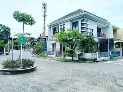 Rumah HOOK Minimalis area Pagesangan dekat Masjid Agung