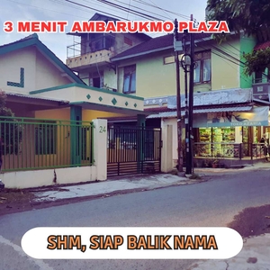 Rumah Jogja. Siap Huni Hook, SHM, 3 Menit Ambarumo Plaza, Mangku Jalan