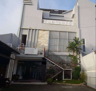 Rumah kecantikan aktif dijual di Malang kawasan SUHAT Bunga UB