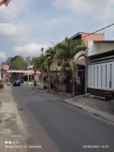 Rumah Kost Bonus Toko Dekat Kampus UMM Tlogomas Malang