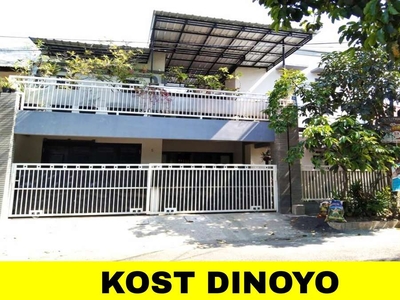 Rumah Kost plus Rumah Induk Dijual di dinoyo kota malang