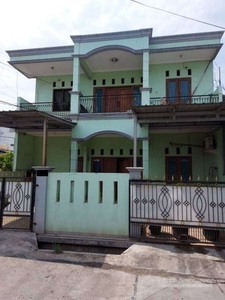Rumah Megah 2 Lantai Dalam Komplek di Perum Bintara, Kranji