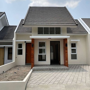 Rumah Model Mewah Harga Murah Lokasi Strategis daerah Kasihan