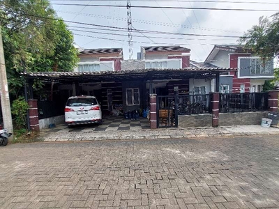 Rumah sejuk minimalis Botanica Tanah Baru akses 2 Tol