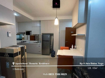 Sewa Apartement Thamrin Residence Low Floor 1BR Furnished View Pool