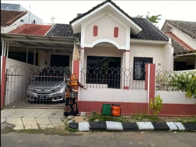 Sewa Rumah di Perum Jati Raya Banyumanik 18 Juta