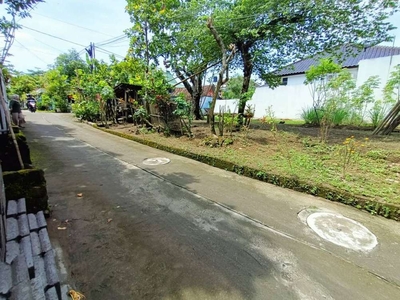 Tanah Di Barat Bandara Adisucipto, Luas 188 m2; Siap AJB